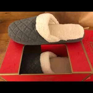 Isotoner Slippers